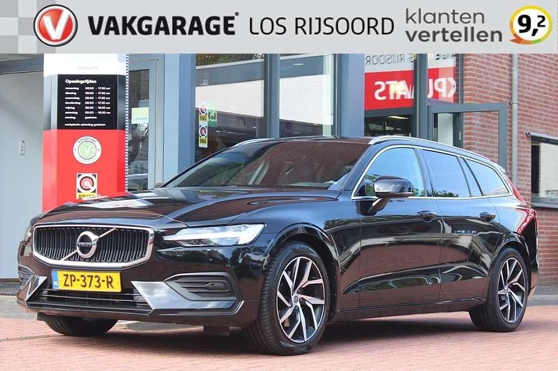 Zwart, metallic lak Gebruikt 2019 Volvo V60 Momentum Stationwagen | € 26.990 (Super prijs) - Afbeelding 1/4