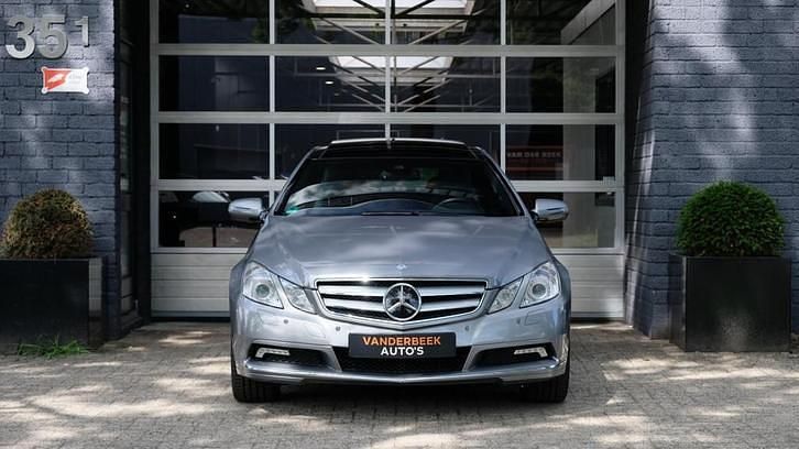 Occasion Mercedes E500 Avantgarde 388 PK (285 kW) 2009 Grijs Coupé
