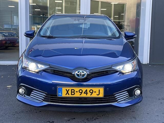 Occasion Toyota Auris Plus 136 PK (100 kW) 2018 Blauw Hatchback