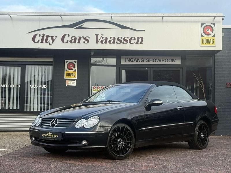 Zwart Gebruikt 2003 Mercedes CLK240 Elegance Cabriolet | € 6.900 (Goede deal) - Afbeelding 1/4
