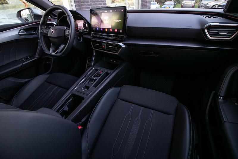 Occasion Cupra Leon 204 PK (150 kW) 2023 Wit Stationwagen