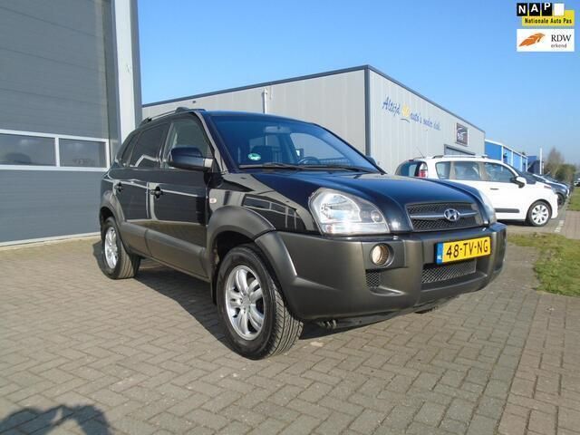 Zwart Gebruikt 2007 Hyundai Tucson Style SUV | € 3.860 (Eerlijke prijs) - Afbeelding 1/4