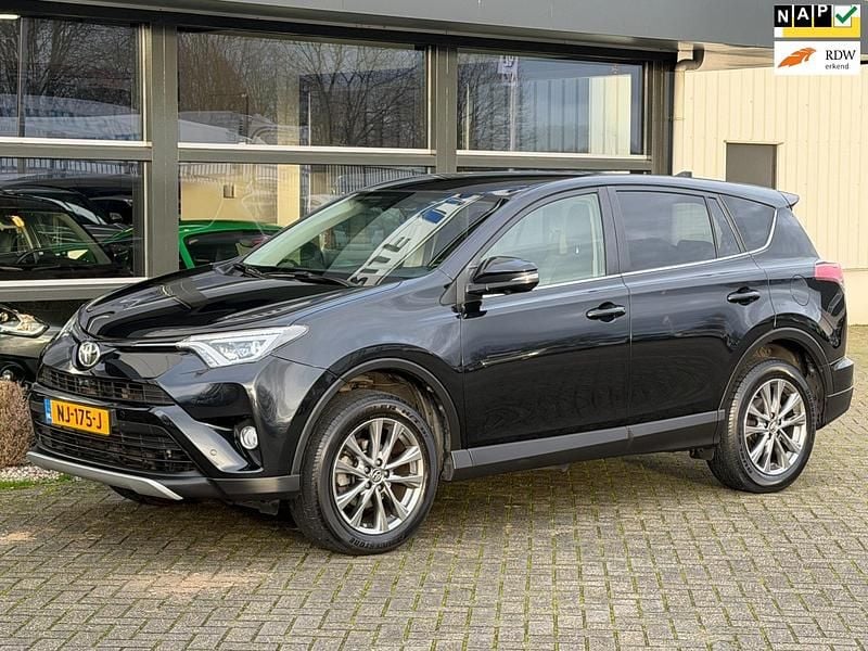 Zwart Occasion 2017 Toyota RAV4 Business Edition SUV | € 19.995 (Goede deal) - Afbeelding 1/4