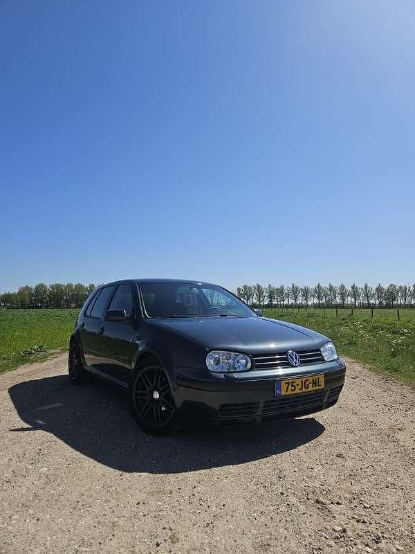 Blauw Gebruikt 2002 VW Golf IV Comfortline Hatchback | € 2.500 (Duur) - Afbeelding 1/4