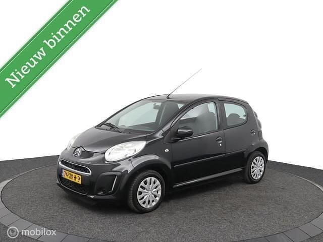 Zwart Occasion 2012 Citroën C1 Tendance Hatchback | € 4.250 (Eerlijke prijs) - Afbeelding 1/4