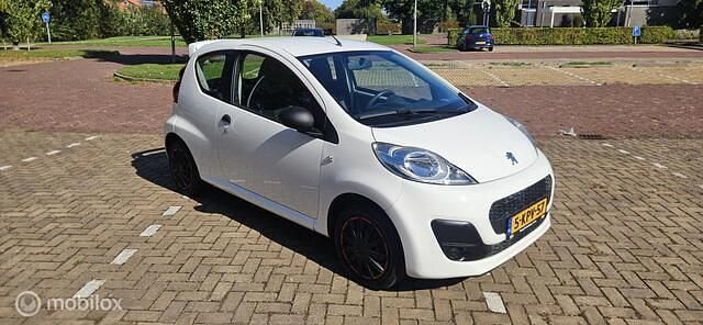 Occasion Peugeot 107 68 PK (50 kW) 2011 Wit Hatchback