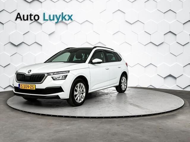 Wit Gebruikt 2023 Skoda Kamiq Business Line SUV | € 25.940 (Eerlijke prijs) - Afbeelding 1/4