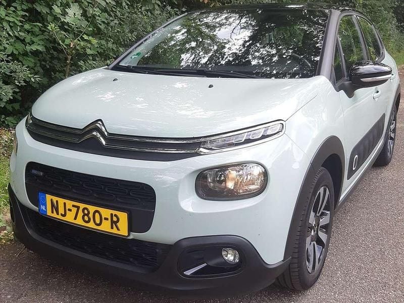 Groen Gebruikt 2017 Citroën C3 PureTech Hatchback | € 9.950 (Iets duurder) - Afbeelding 1/4