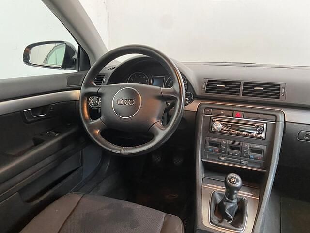 Occasion Audi A4 Exclusive 165 PK (121 kW) 2003 Zwart Sedan