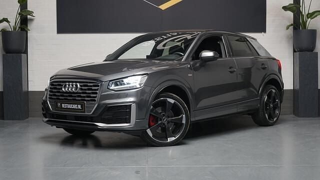 Grijs Gebruikt 2020 Audi Q2 S-Line SUV | € 27.950 (Goede deal) - Afbeelding 1/4