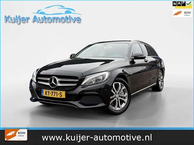 Zwart Occasion 2016 Mercedes C350e Edition Stationwagen | € 17.945 (Goede deal) - Afbeelding 1/4