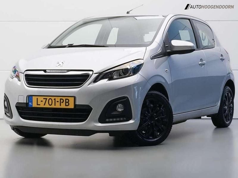 Grijs Gebruikt 2021 Peugeot 108 Active Hatchback | € 7.945 (Goede deal) - Afbeelding 1/4