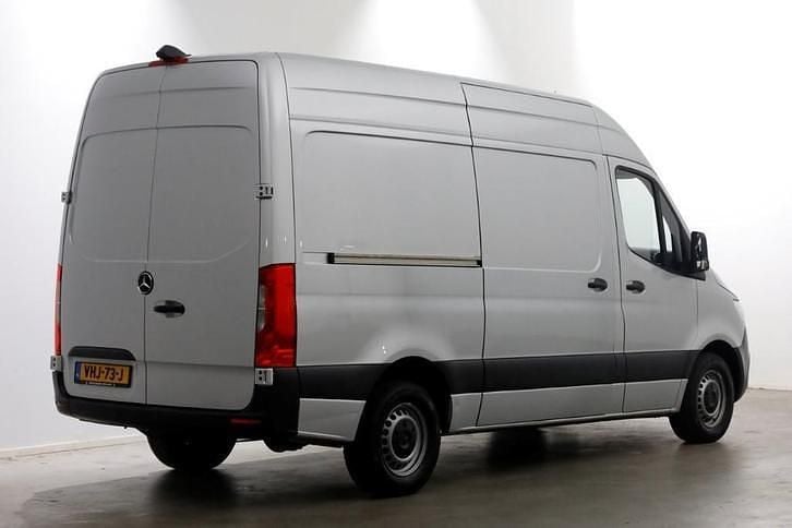 Occasion Mercedes Sprinter 170 PK (125 kW) 2020 Zilver Van