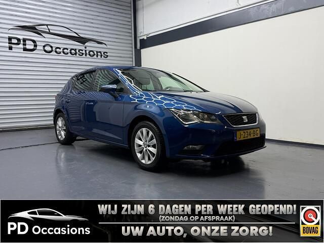 Blauw Gebruikt 2015 Seat Leon Reference Hatchback | € 5.950 (Goede deal) - Afbeelding 1/4