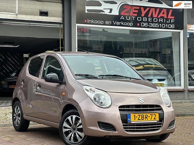 Bruin Gebruikt 2009 Suzuki Alto Hatchback | € 2.599 (Eerlijke prijs) - Afbeelding 1/4