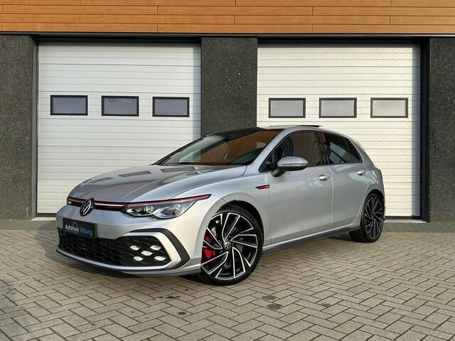 Zilver, metallic lak Gebruikt 2021 VW Golf VIII GTI Hatchback | € 38.990 (Duur) - Afbeelding 1/4