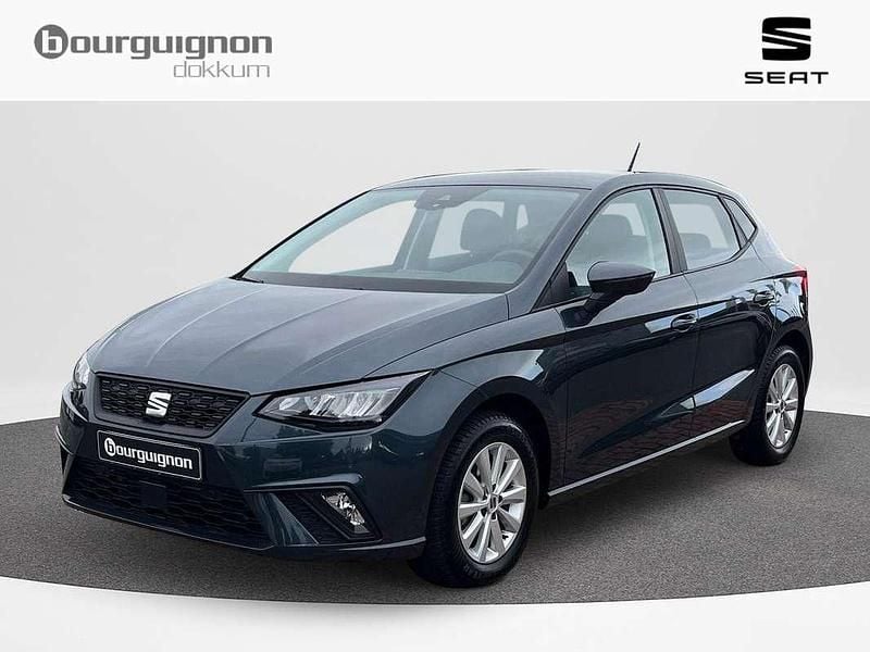 Grijs, metallic lak Gebruikt 2024 Seat Ibiza Business SUV | € 21.450 (Eerlijke prijs) - Afbeelding 1/3