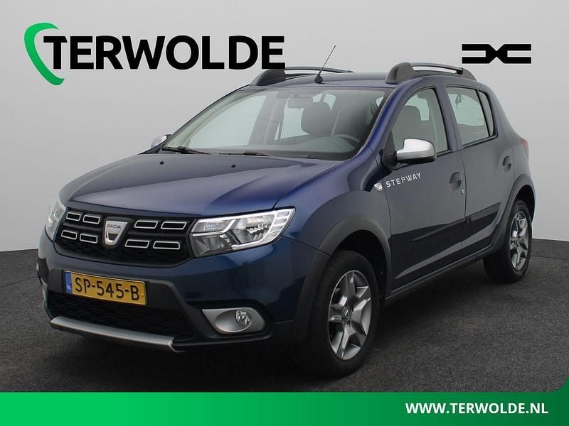Blauw Occasion 2018 Dacia Sandero Stepway Hatchback | € 11.340 (Eerlijke prijs) - Afbeelding 1/4