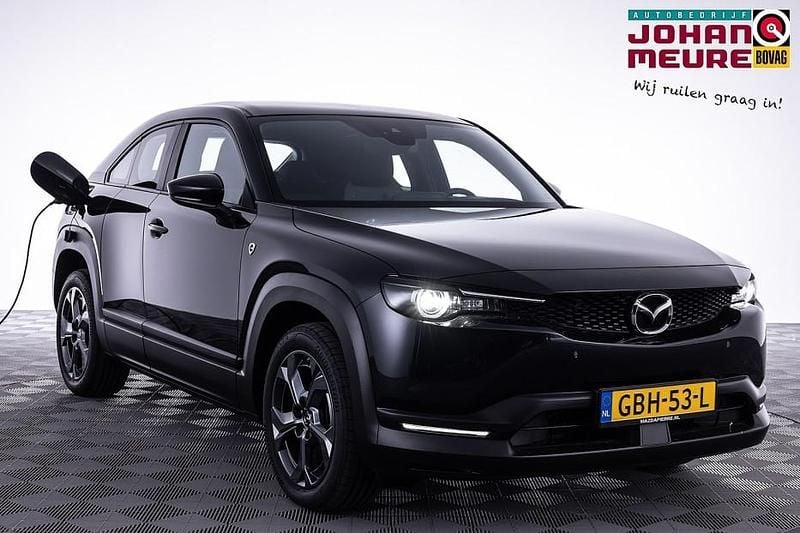 Zwart Nieuw 2024 Mazda MX30 Prime-Line SUV | € 25.990 (Eerlijke prijs) - Afbeelding 1/4