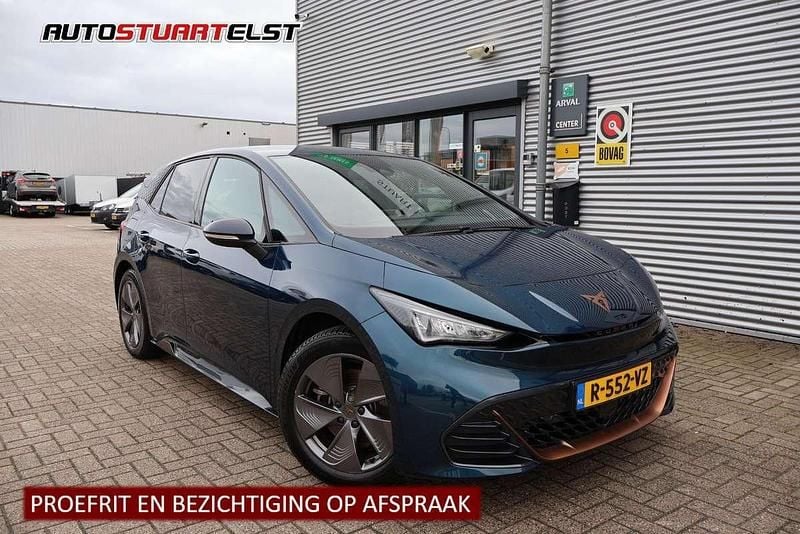 Blauw Occasion 2022 Cupra Born Hatchback | € 22.750 (Goede deal) - Afbeelding 1/4