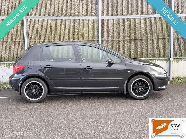 Occasion Peugeot 307 109 PK (80 kW) 2005 Zwart Hatchback