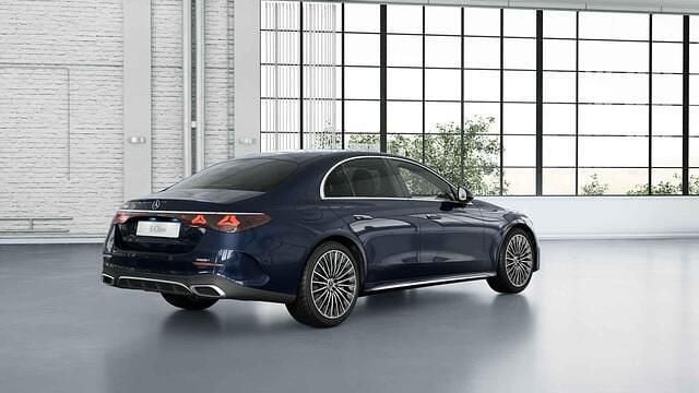 Nieuw Mercedes E300 Sport Edition 204 PK (150 kW) 2025 Blauw Stationwagen