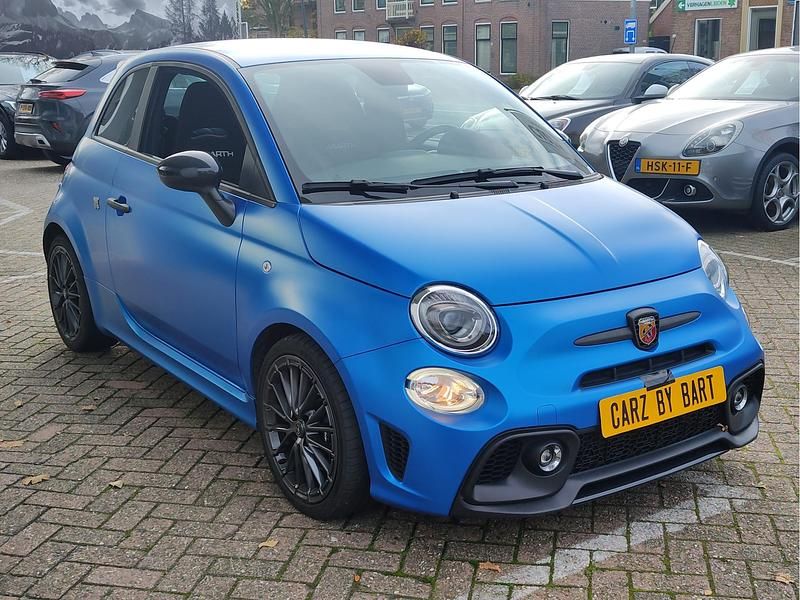 Occasion Abarth 695 179 PK (131 kW) 2022 Blauw Hatchback