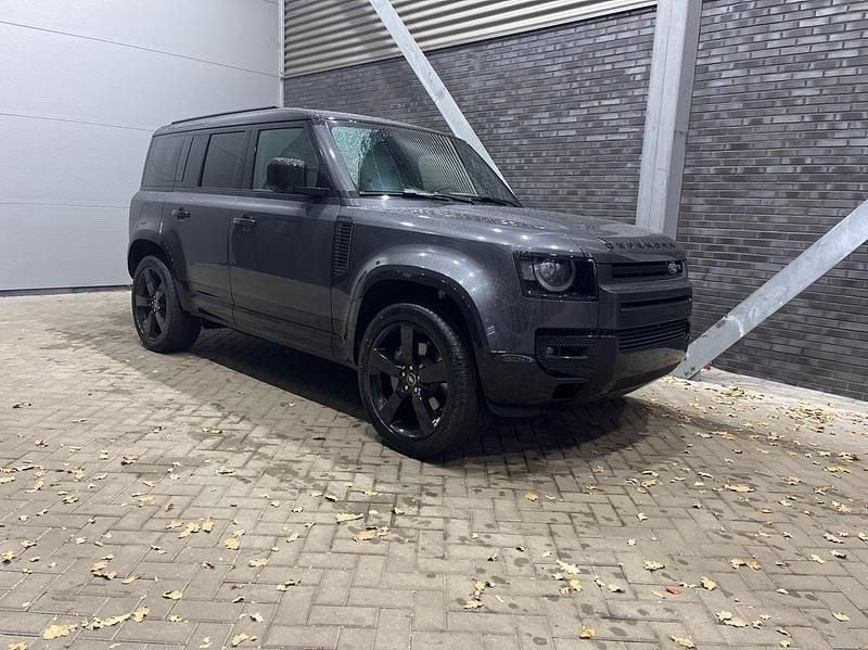 Grijs Nieuw 2025 Land Rover Defender Black Edition | € 106.900 (Eerlijke prijs) - Afbeelding 1/1