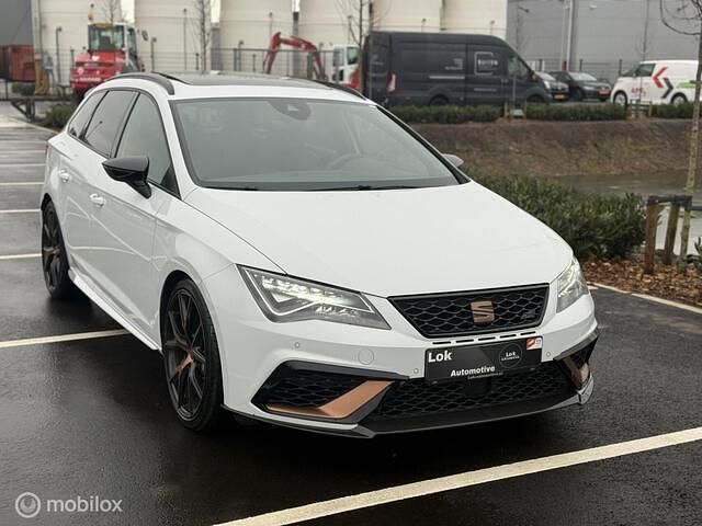 Occasion Seat Leon ST 4Drive 300 PK (220 kW) 2020 Wit Stationwagen