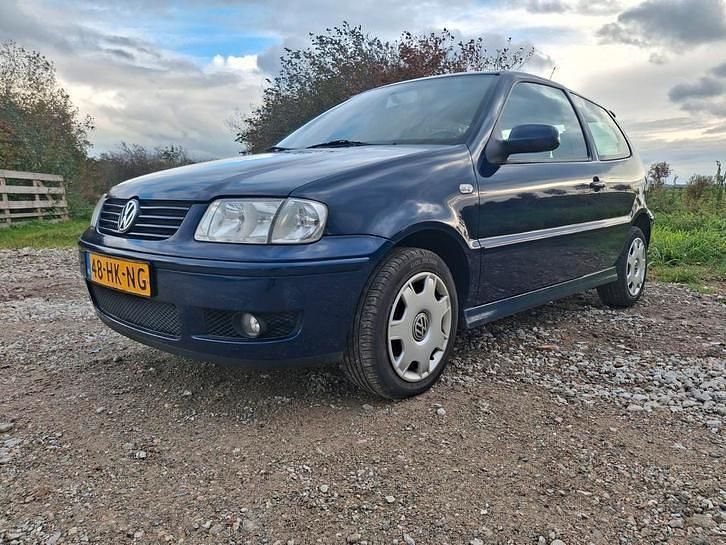 Gebruikt 2001 VW Polo | € 1.100 (Eerlijke prijs) - Afbeelding 1/4