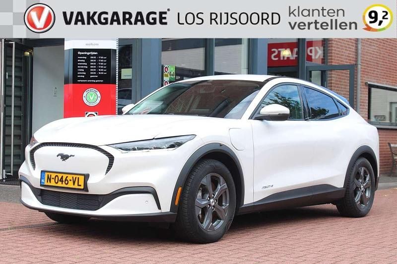 Wit Gebruikt 2021 Ford Mustang Mach-E SUV | € 24.900 (Goede deal) - Afbeelding 1/4