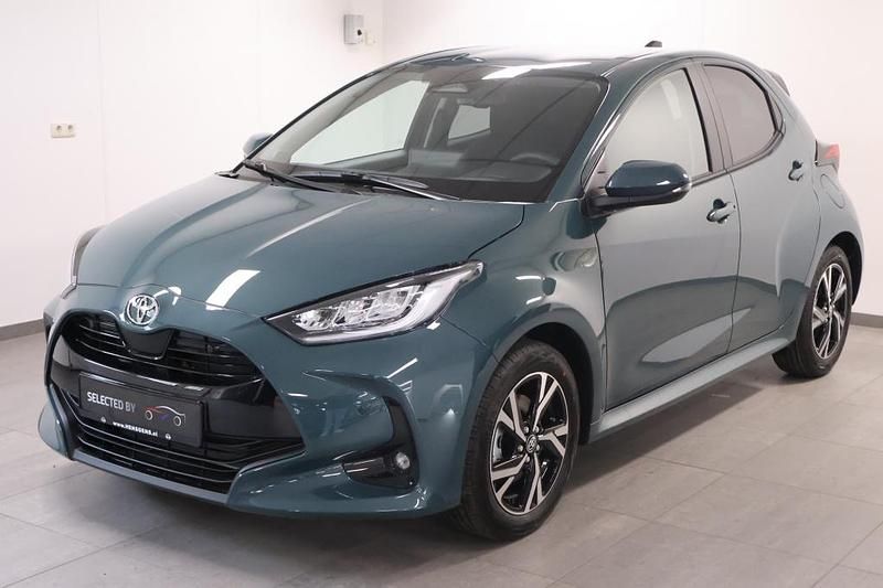 Groen Nieuw 2026 Toyota Yaris Comfort Hatchback | € 29.944 (Eerlijke prijs) - Afbeelding 1/4