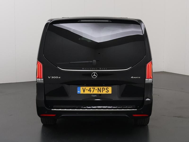 Occasion Mercedes V300 AMG 2025 Zwart MPV
