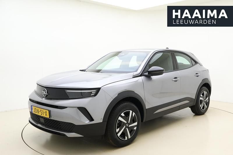 Grijs Occasion 2025 Opel Mokka-e Edition SUV | € 32.950 - Afbeelding 1/4