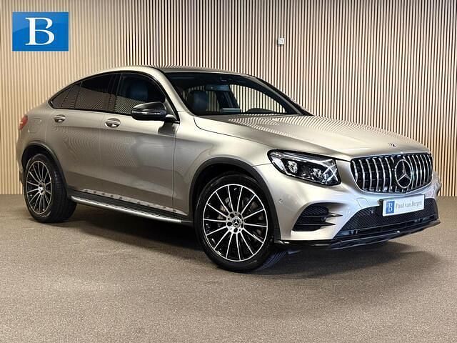 Grijs Occasion 2019 Mercedes GLC250 AMG Coupé | € 39.900 (Eerlijke prijs) - Afbeelding 1/4