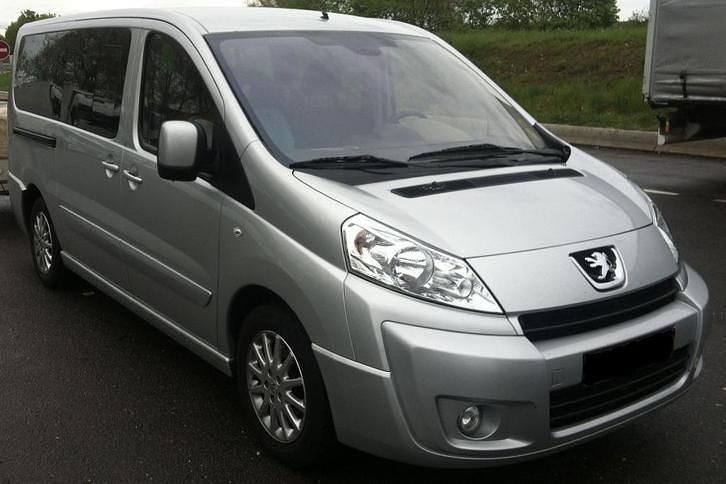 Gebruikt 2011 Peugeot Expert Allure Van | € 9.500 - Afbeelding 1/4