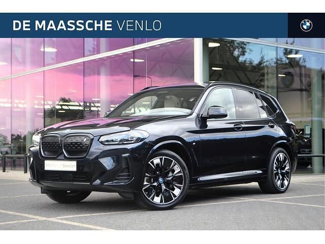 Zwart Gebruikt 2022 BMW iX3 Executive SUV | € 42.950 (Eerlijke prijs) - Afbeelding 1/4