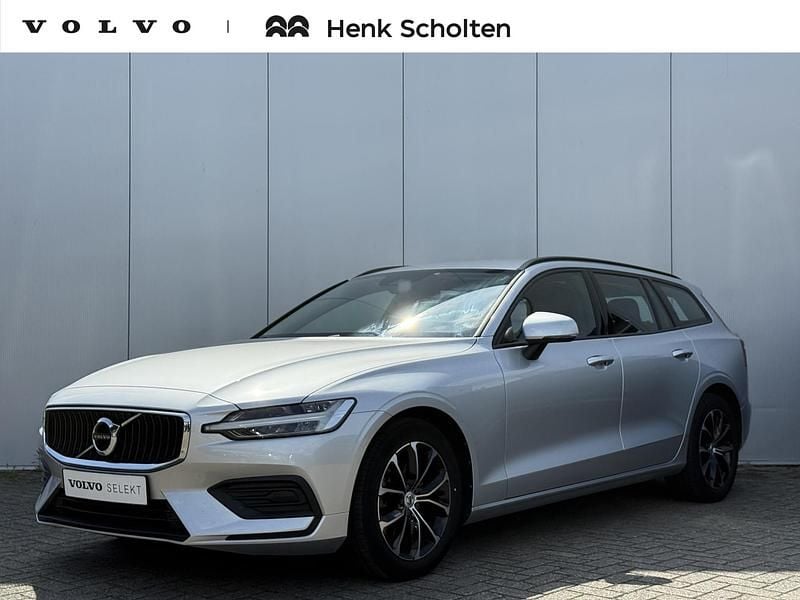 Grijs Gebruikt 2021 Volvo V60 Momentum Stationwagen | € 29.950 (Eerlijke prijs) - Afbeelding 1/4