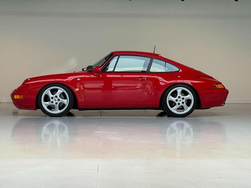 Rood Gebruikt 1995 Porsche 911 Carrera Coupé | € 89.950 - Afbeelding 1/4