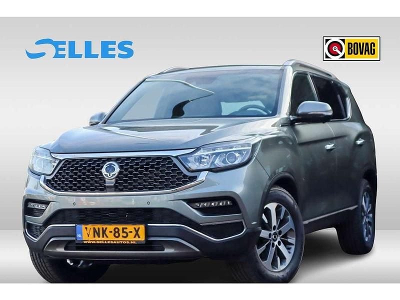 Grijs Gebruikt 2021 Ssangyong (KGM) Rexton Quartz SUV | € 33.995 - Afbeelding 1/3