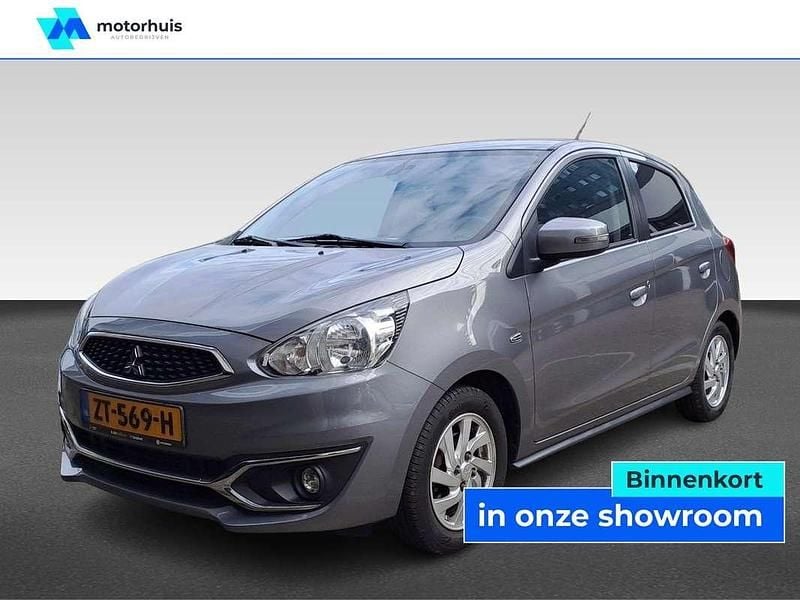 Grijs Gebruikt 2019 Mitsubishi Space Star Hatchback | € 11.945 (Eerlijke prijs) - Afbeelding 1/4