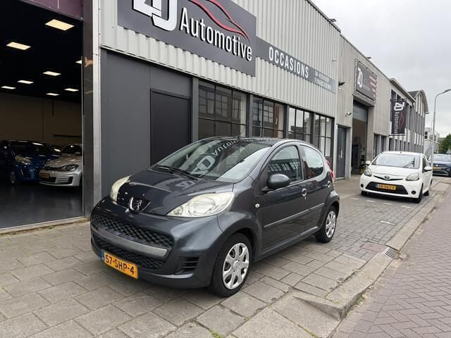 Grijs Gebruikt 2011 Peugeot 107 Hatchback | € 3.250 (Eerlijke prijs) - Afbeelding 1/4