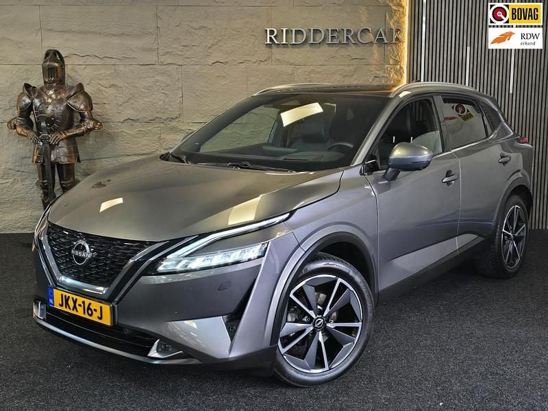 Grijs Gebruikt 2024 Nissan Qashqai Executive SUV | € 29.499 (Iets duurder) - Afbeelding 1/4