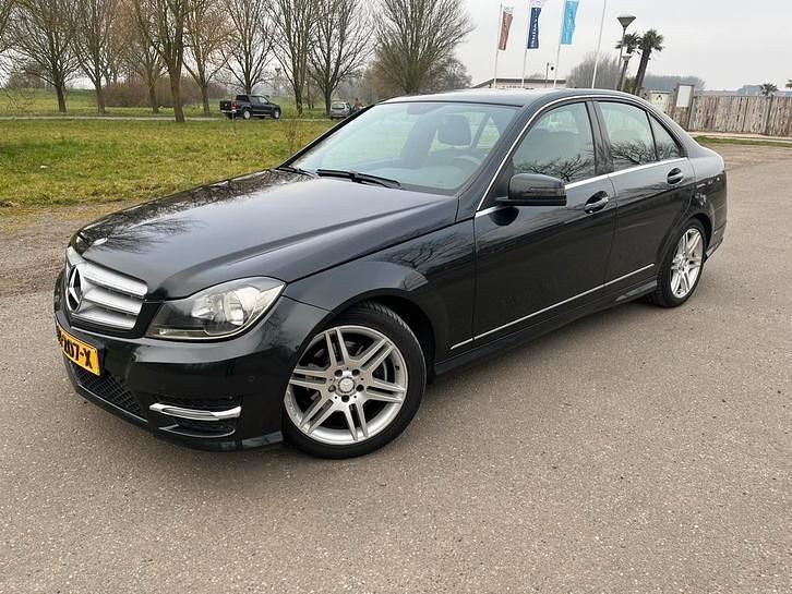 Occasion 2013 Mercedes C180 Sedan | € 12.500 (Eerlijke prijs) - Afbeelding 1/4