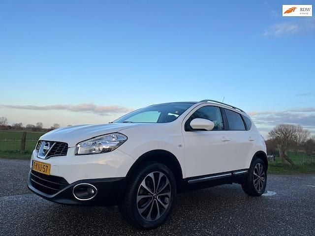 Wit Occasion 2012 Nissan Qashqai Acenta SUV | € 6.250 (Goede deal) - Afbeelding 1/4