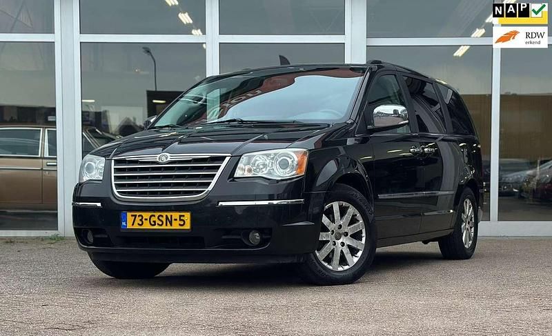 Zwart Gebruikt 2008 Chrysler Grand Voyager Limited MPV | € 4.994 - Afbeelding 1/3