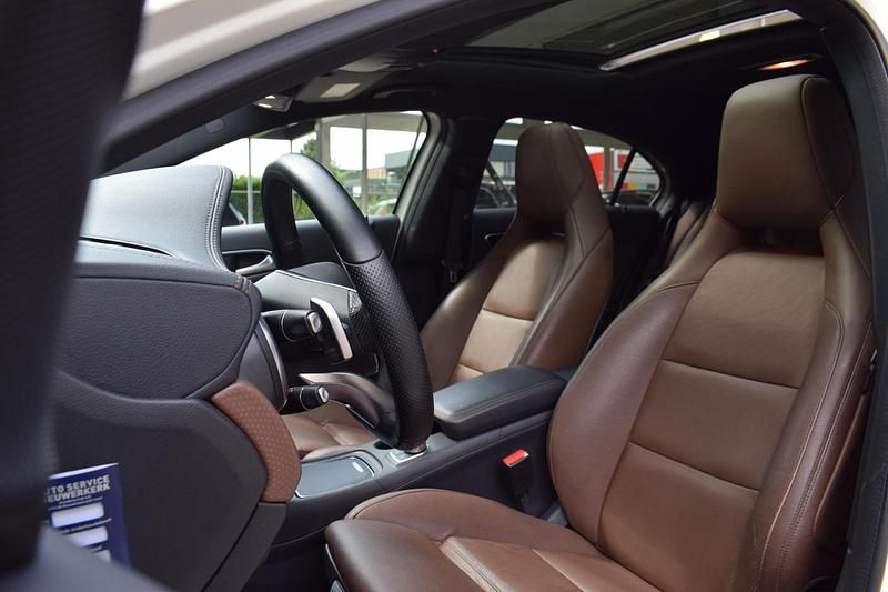 Occasion Mercedes A250 Prestige 2016 Wit Hatchback