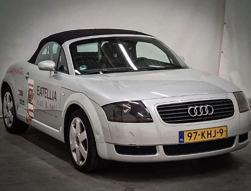 Grijs Gebruikt 2000 Audi TT Cabriolet | € 3.900 (Goede deal) - Afbeelding 1/4