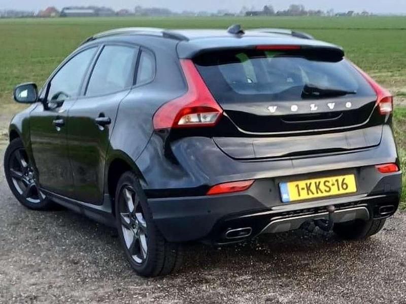 Occasion Volvo V40 CC Momentum 114 PK (83 kW) 2013 Stationwagen