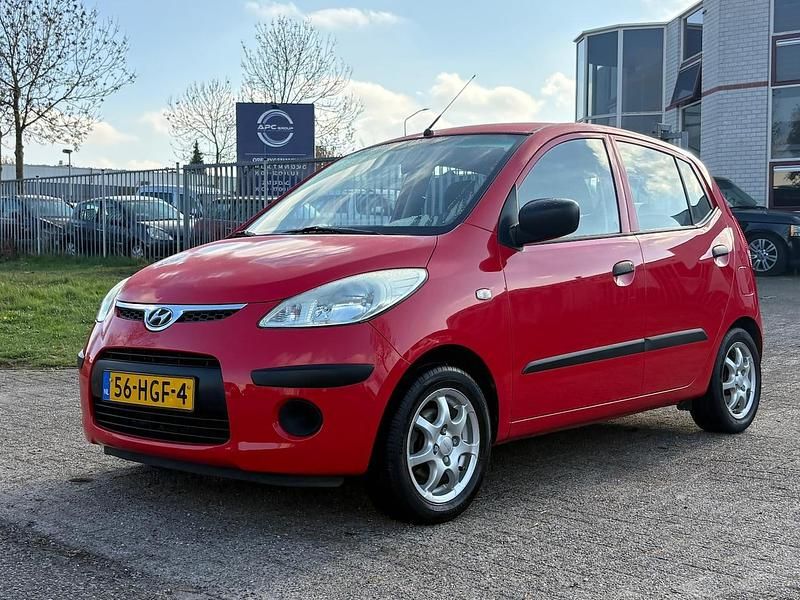 Rood Gebruikt 2009 Hyundai i10 Active Hatchback | € 3.190 (Goede deal) - Afbeelding 1/4